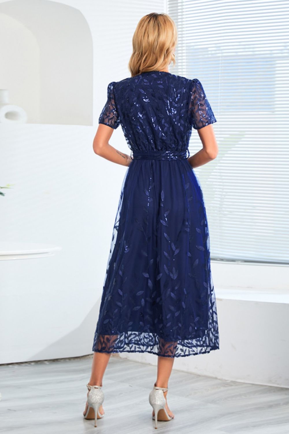 Leaf Embroidery Tie Front Short Sleeve Dress